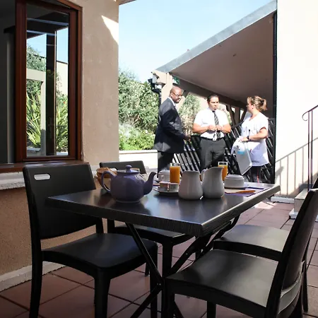 La Ferme Des Barmonts Villejuif